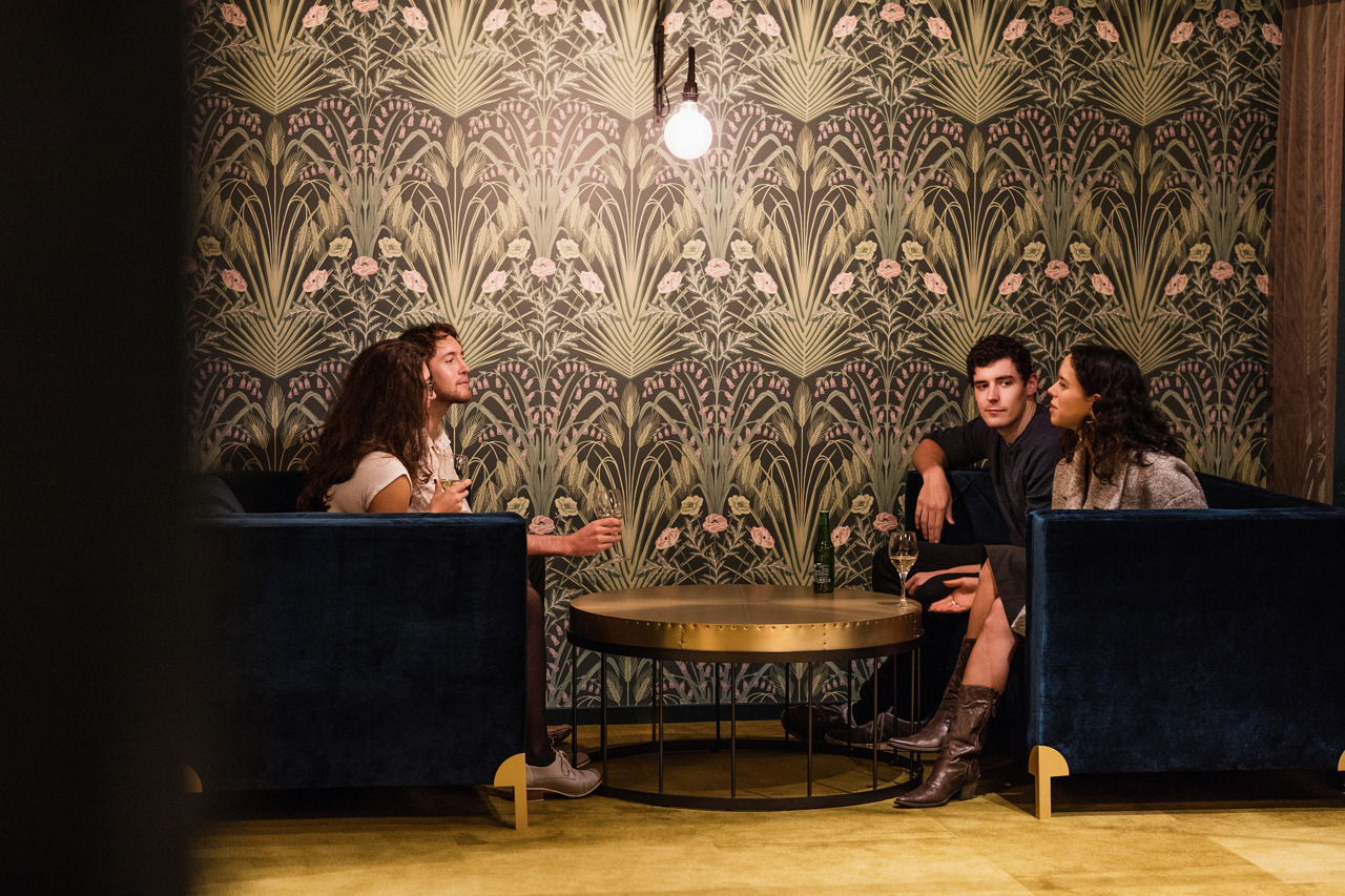 Tr Lounge By Sandra Henderson 36